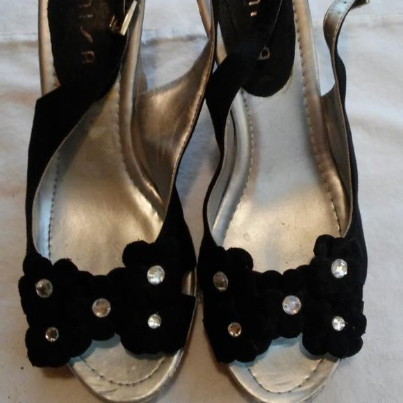 Unisa Black Wedge Shoes - Picture 1 of 4